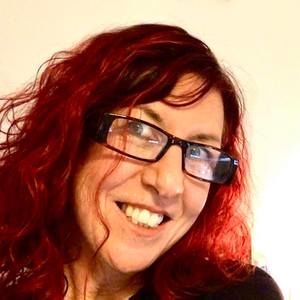 Meet your Posher, Annie